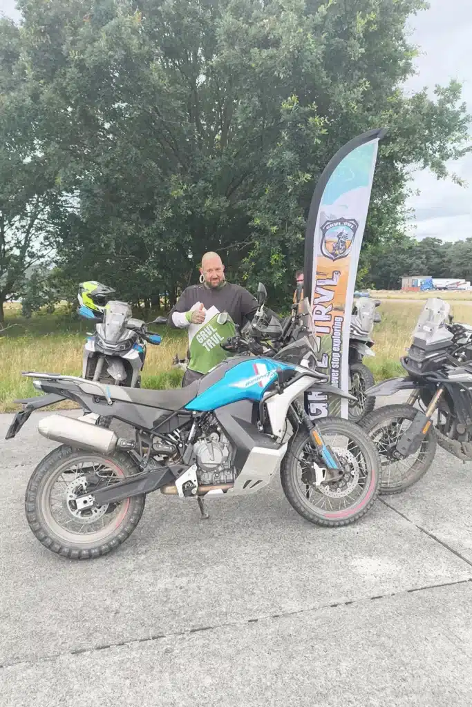 CFMOTO Trails