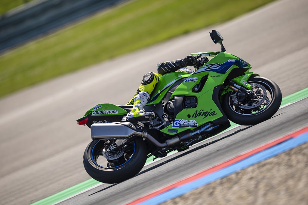 Kawasaki 2026 Ninja ZX-10R