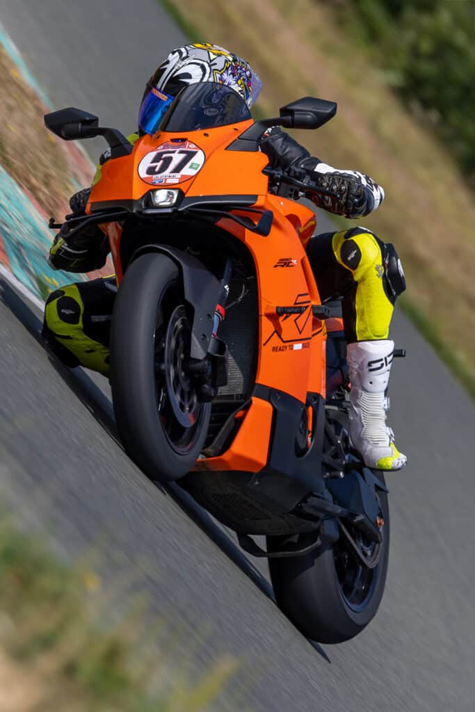 KTM 2026 990 RC R