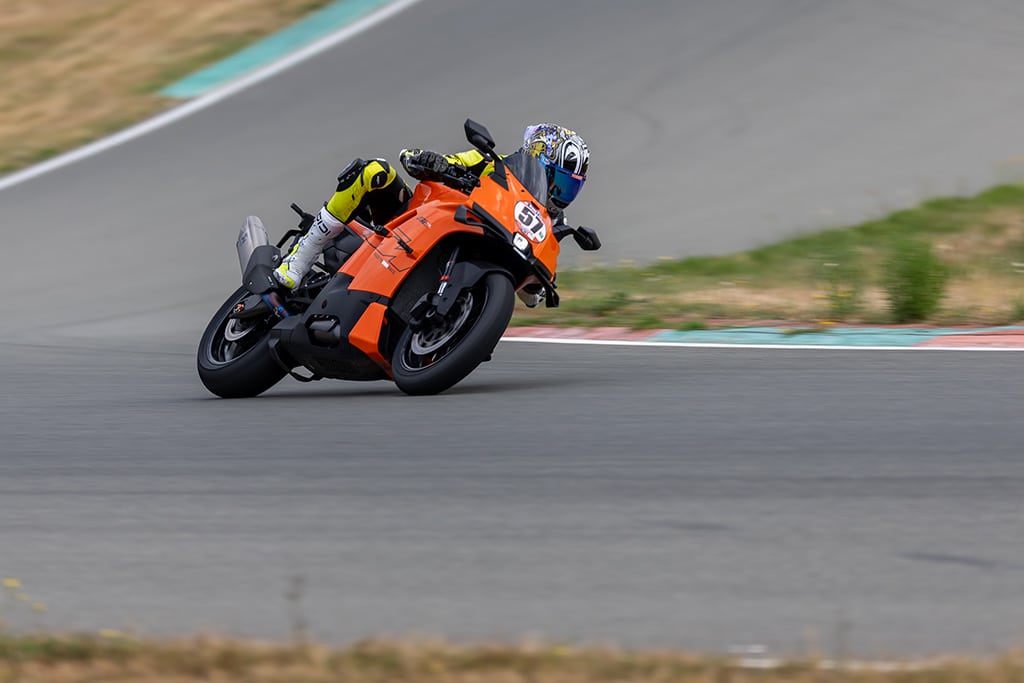 KTM 2026 990 RC R