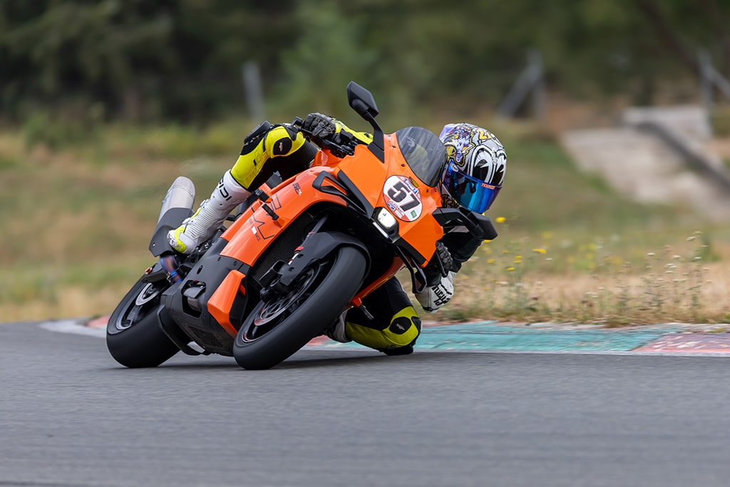 KTM 2026 990 RC R