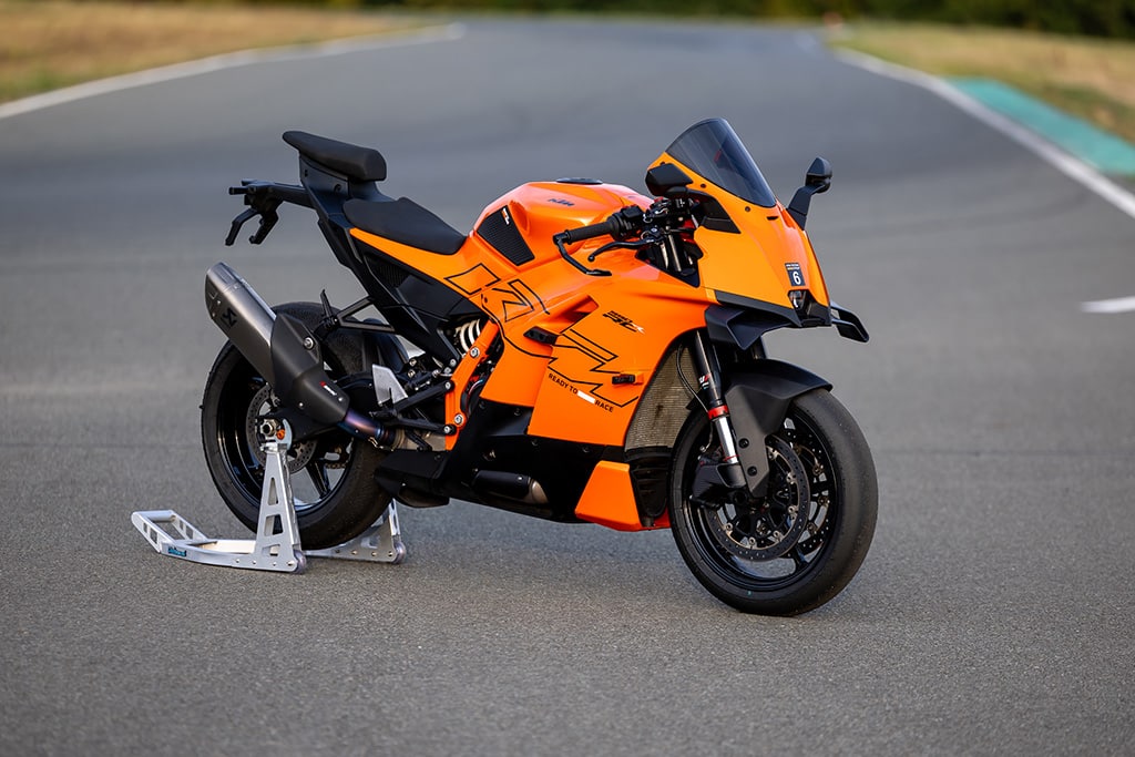 KTM 2026 990 RC R