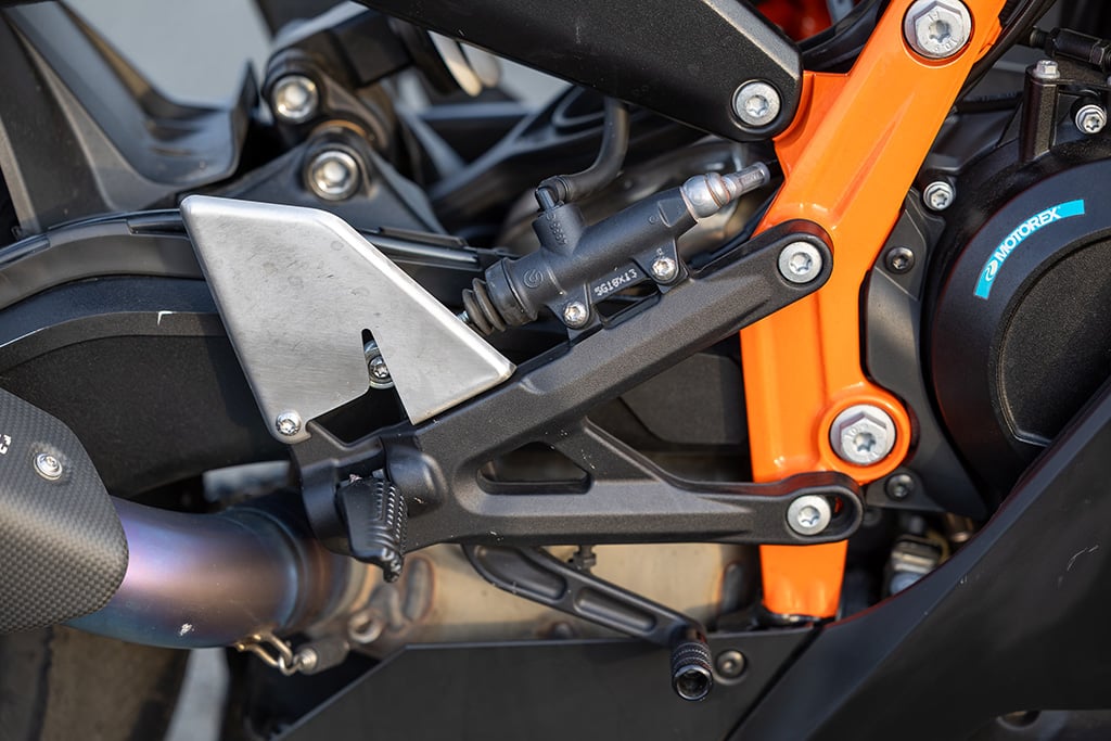 KTM 2026 990 RC R
