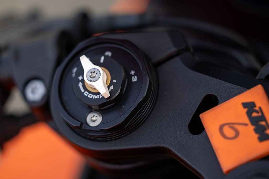 KTM 2026 990 RC R
