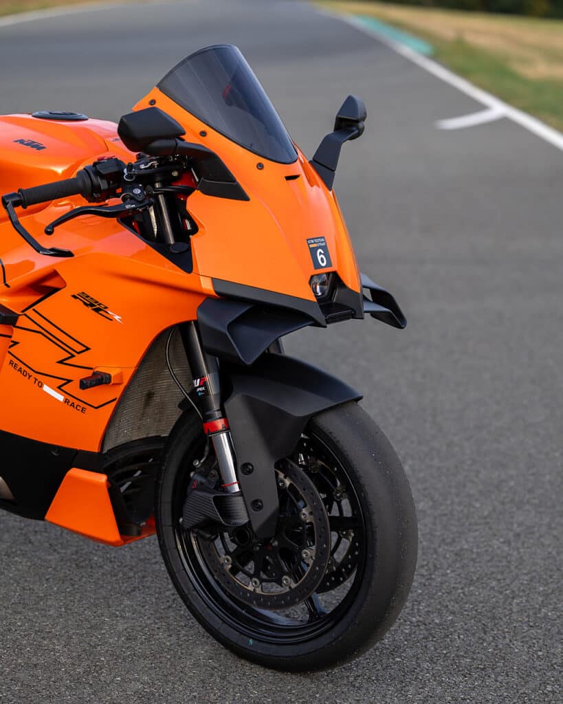 KTM 2026 990 RC R