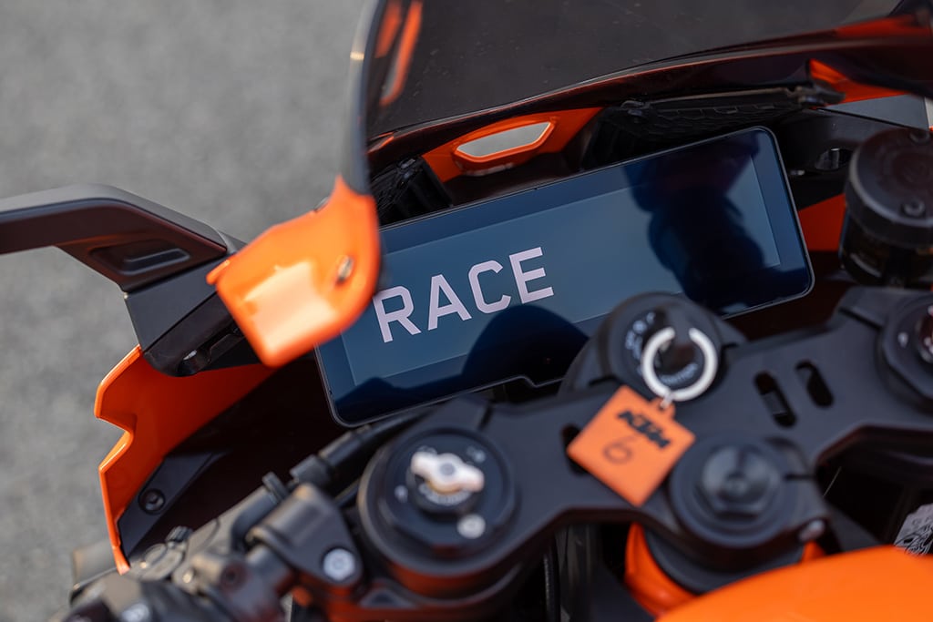KTM 2026 990 RC R