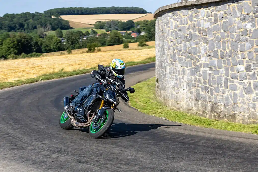 Kawasaki 2026 Z1000 SE